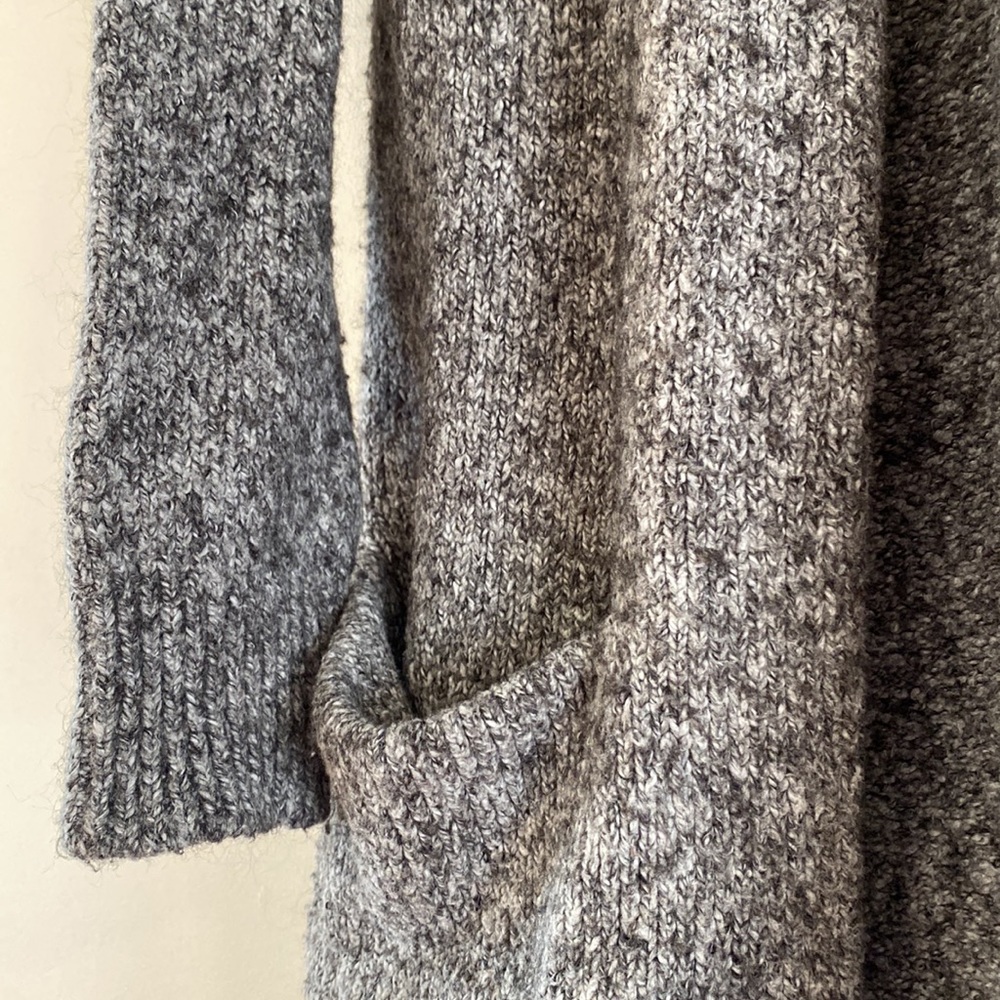 Long Cardigan - Picture 3 of 3